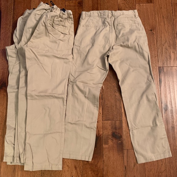 GAP Boys Khaki With Adjustable Elastic Belt Size 14 - Picture 2 of 4